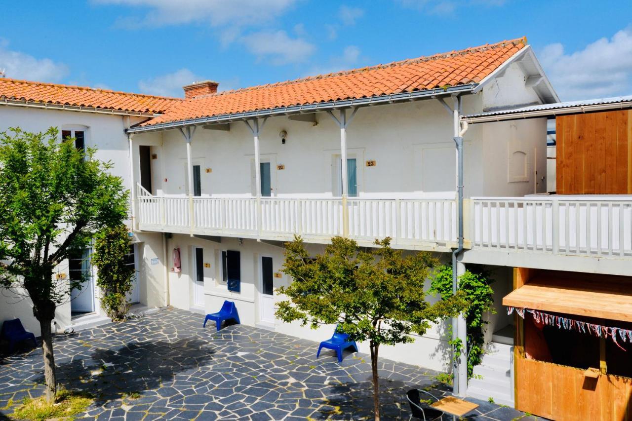 Les Baigneurs Otel Saint Gilles Croix de vie Dış mekan fotoğraf